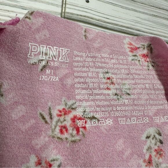 NWT VICTORIA'S SECRET PINK FLORAL LACE‎ SIDES SEAMLESS THONG MEDIUM - Picture 4 of 4